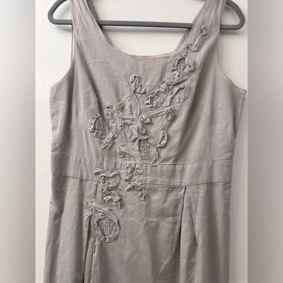 Ann Taylor LOFT Gray Cotton Sheath Dress Floral Applique With Beads Size 10 - Picture 4 of 15